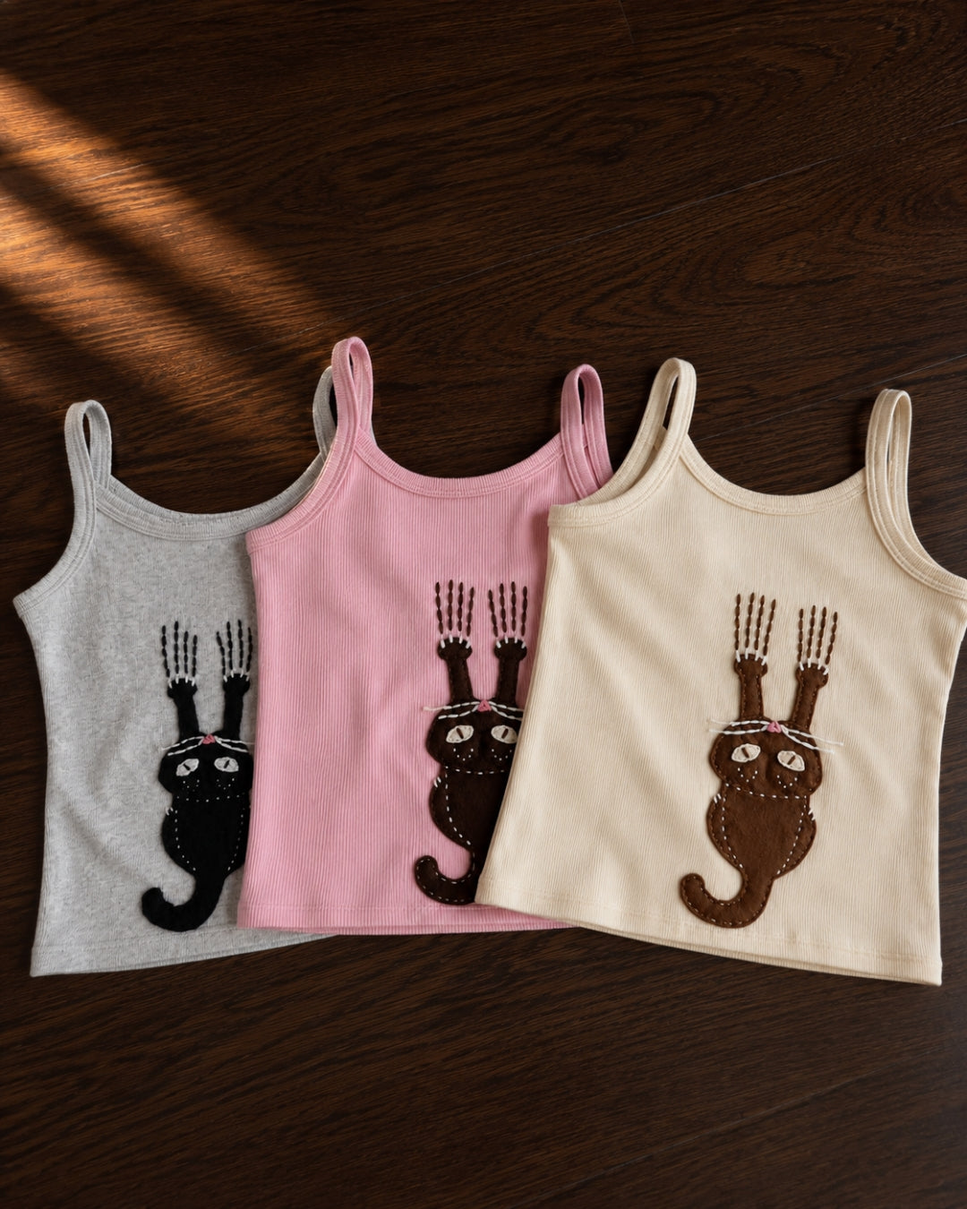Scratching Cat Ribbed Tank