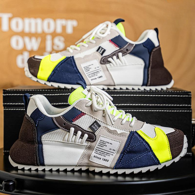 Orbital Nova Sneakers