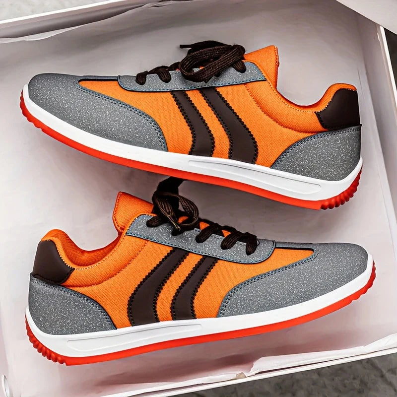 Nova Retro Sneakers