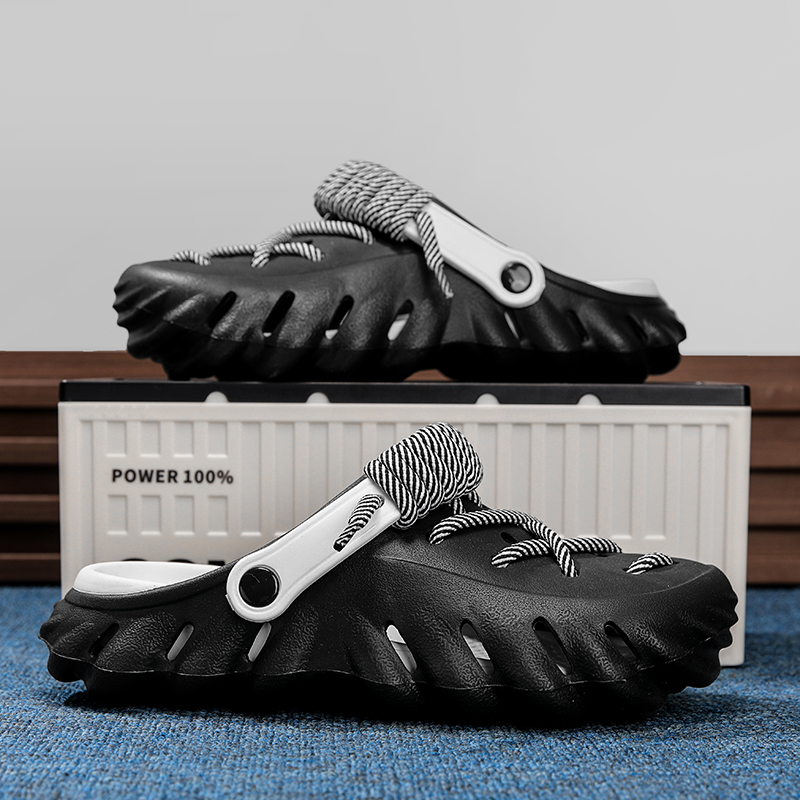 Wayfarer Laced Clogs