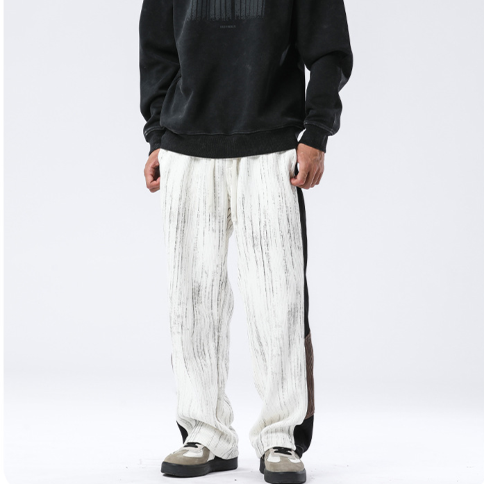 Geopatch Relaxed Pants