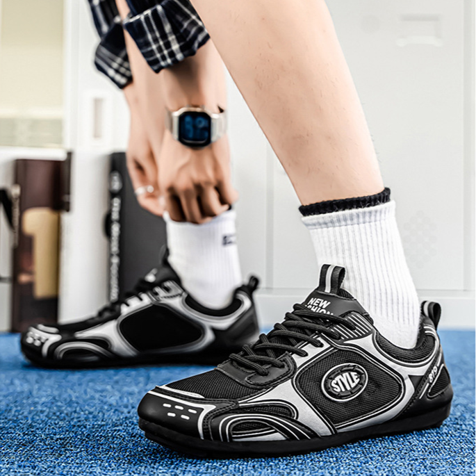 Nova Edge Sneakers