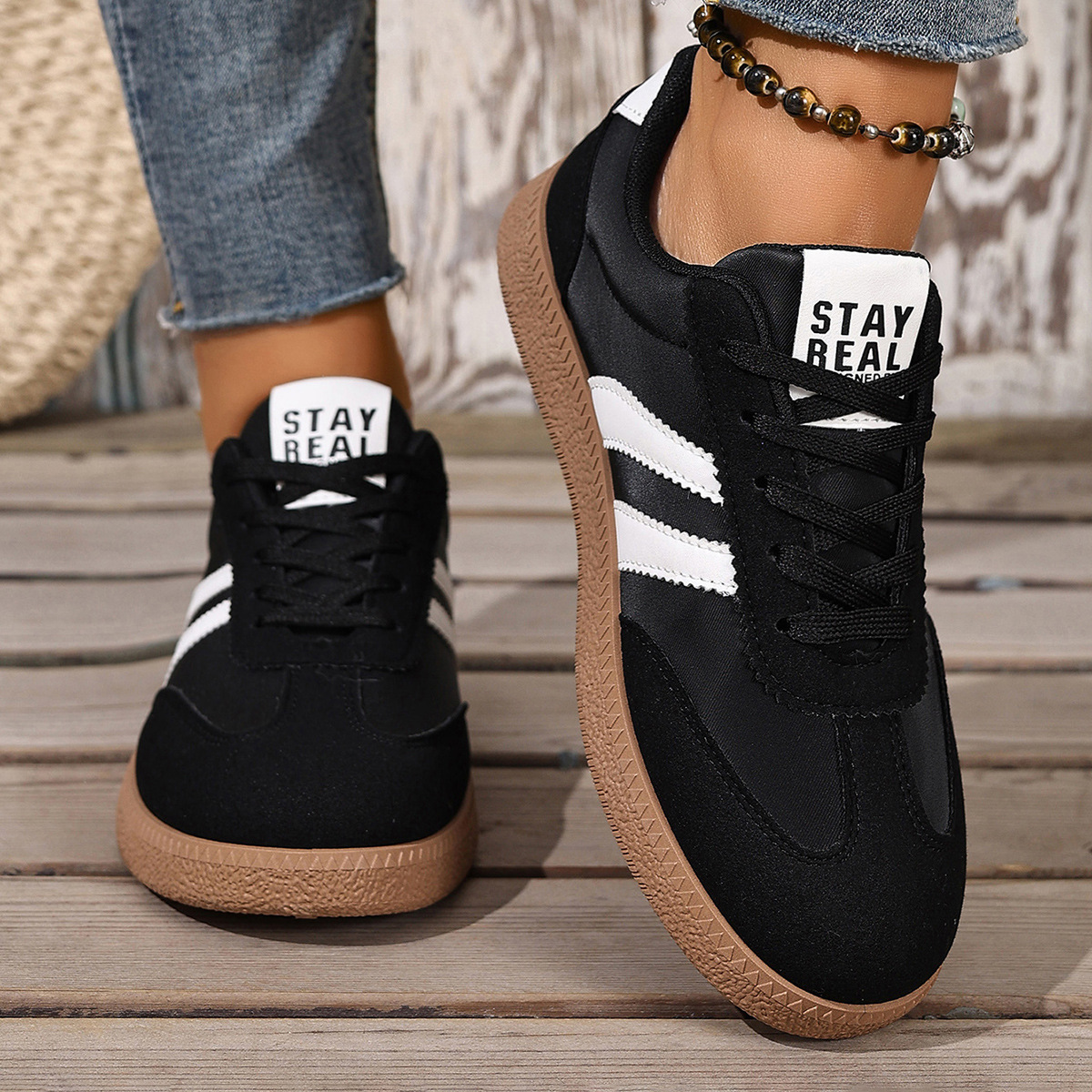 Stella Retro Sneakers