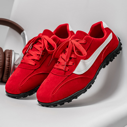 Nova Retro Sneakers