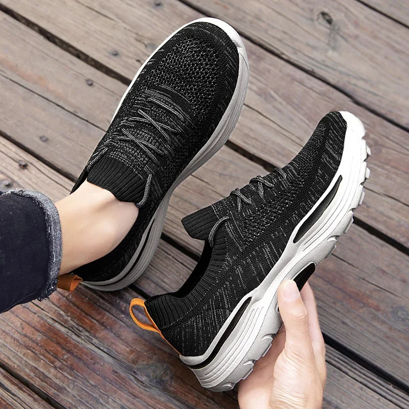 Aeromax Mesh Sneakers