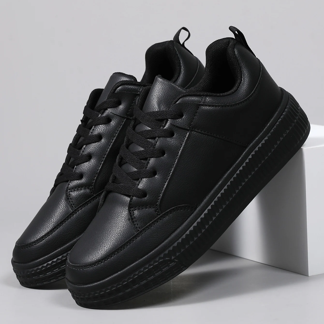 Easton Leather Sneakers