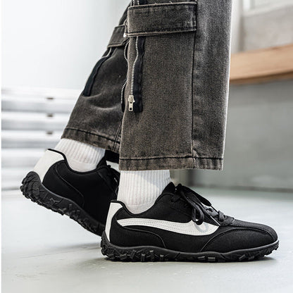 Nova Retro Sneakers