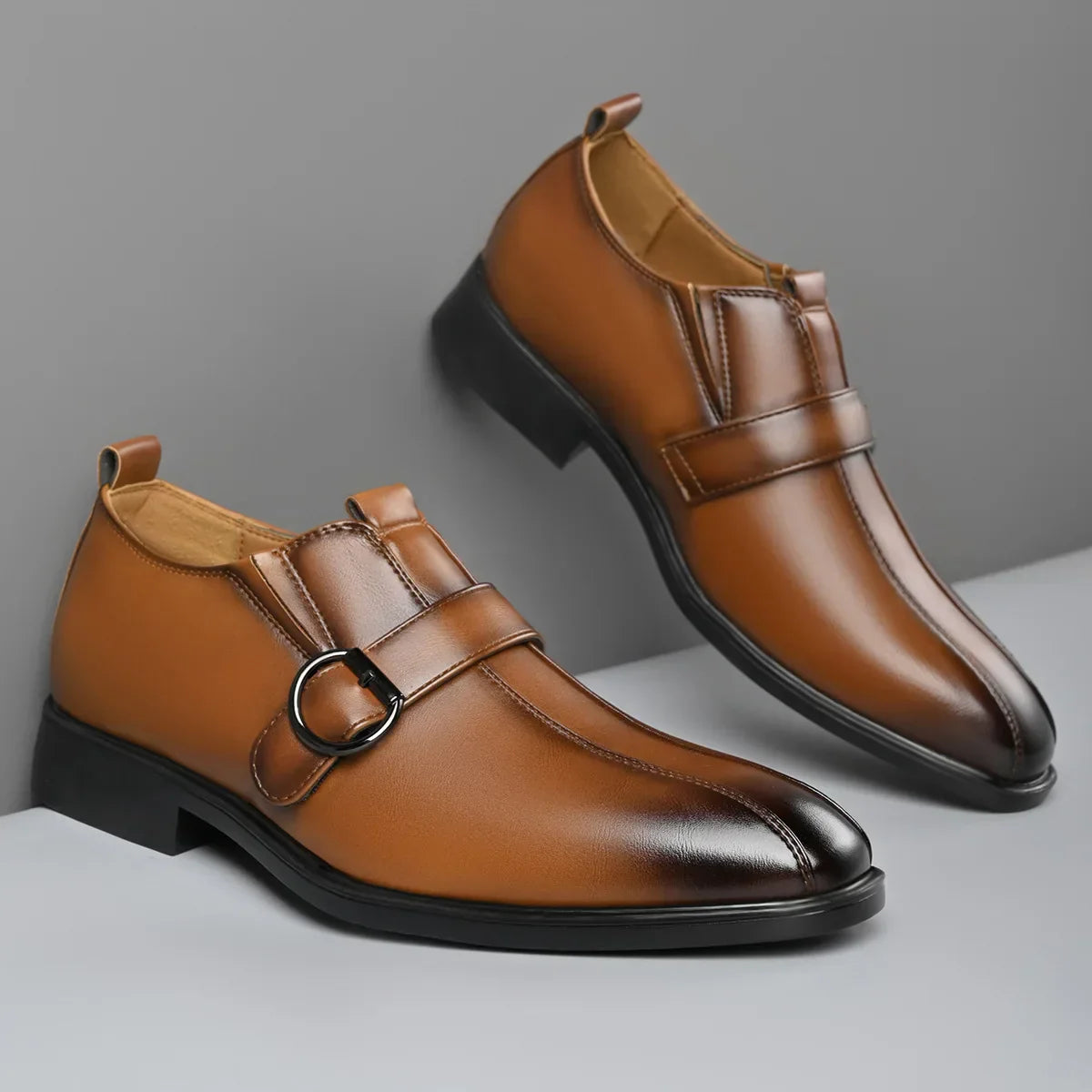 Veneto Leather Loafer