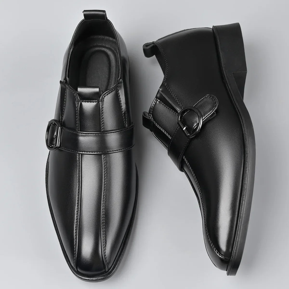 Veneto Leather Loafer