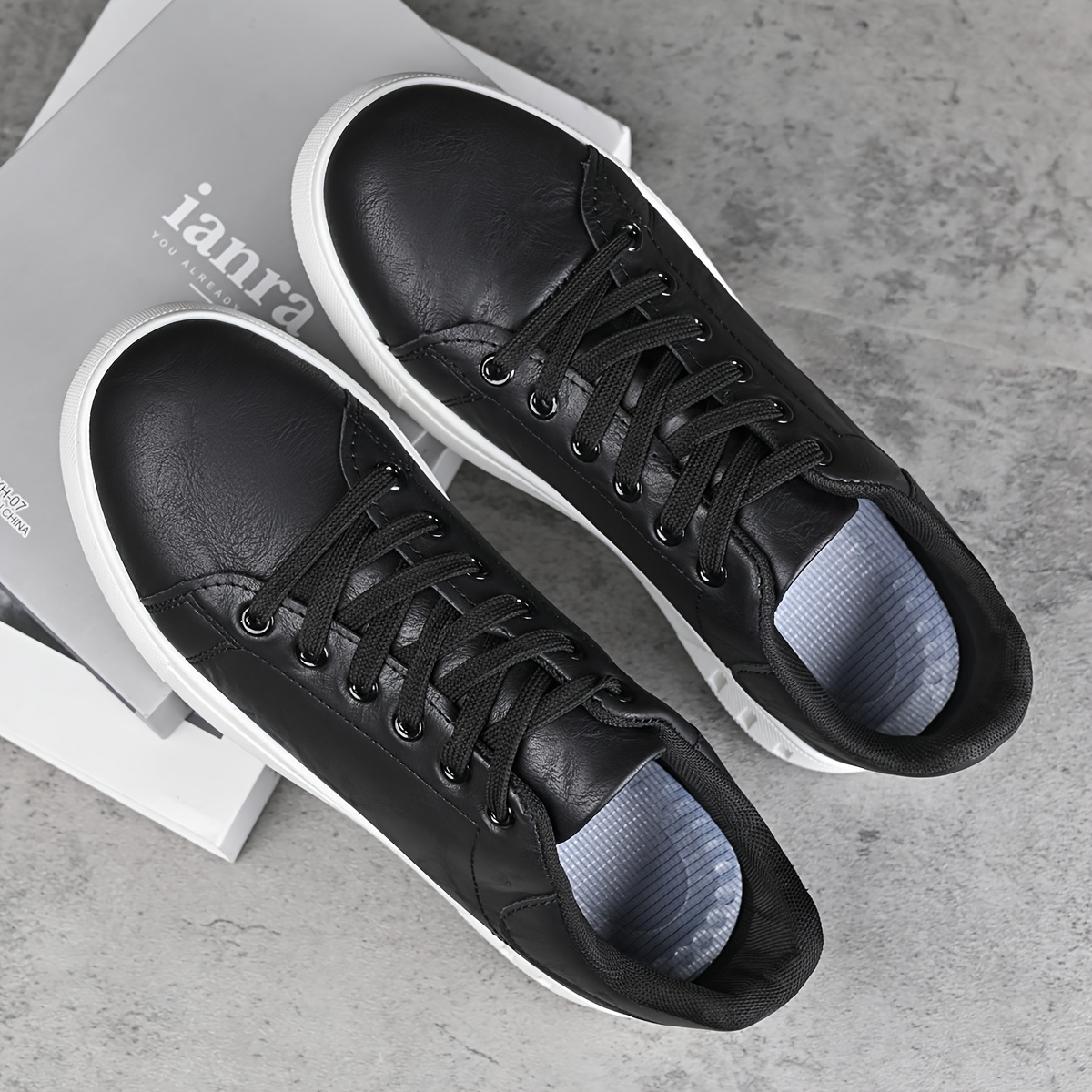 Hamilton Leather Sneakers