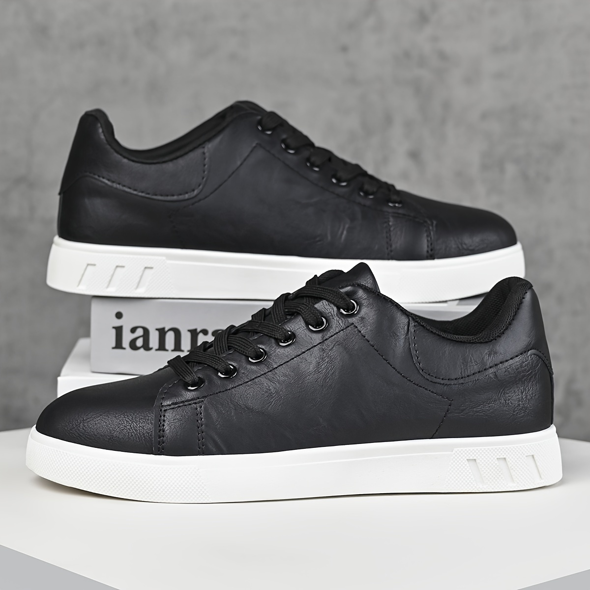 Hamilton Leather Sneakers