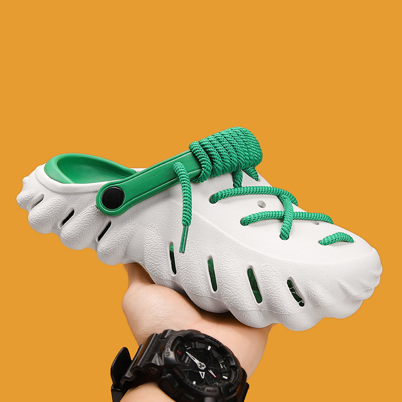Wayfarer Laced Clogs