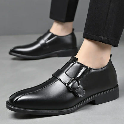 Veneto Leather Loafer